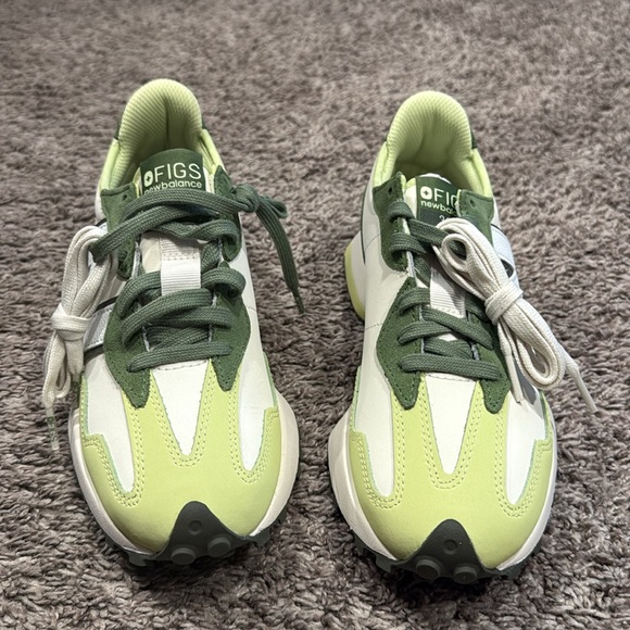 New Balance X Figs 327 Lime and Olive Sneakers size 8.5 - Picture 3 of 9